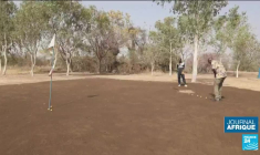 Burkina Faso : à Ouagadougou, un golf écologique résiste à l'épreuve du temps