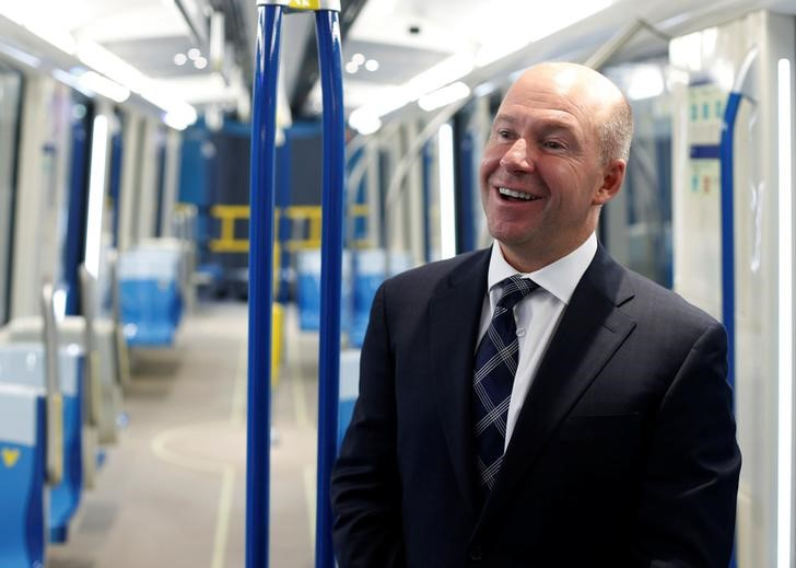 LES SALAIRES DES DIRIGEANTS DE BOMBARDIER CHOQUENT AU CANADA