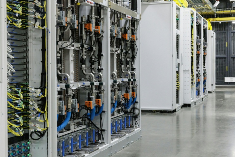 Le centre de données Microsoft à Karawang, dans l'ouest de Java, le 4 février 2026 en Indonésie ( AFP / YASUYOSHI CHIBA )