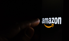 Le logo Amazon sur un écran. (Crédit:  / Adobe Stock)