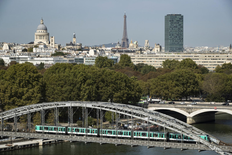 ( AFP / JOEL SAGET )