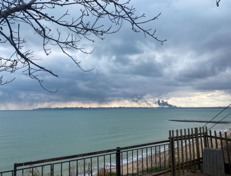 L'UKRAINE DÉNONCE UN BOMBARDEMENT RUSSE SUR LE PORT D'ODESSA