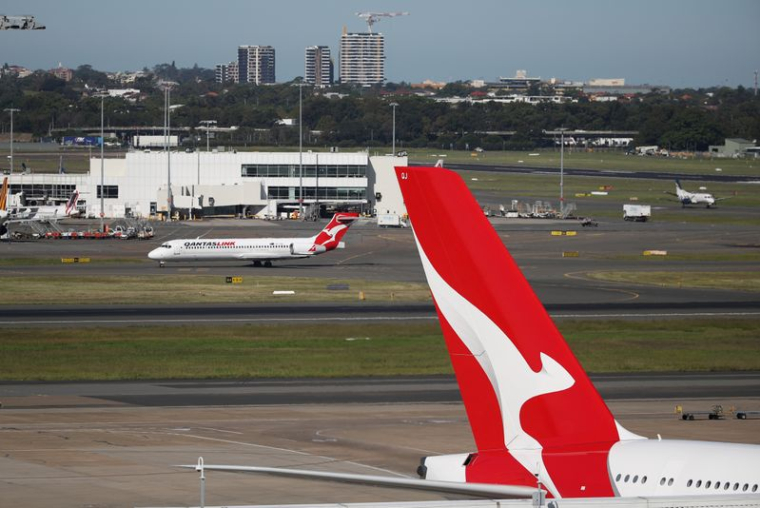 QANTAS VA RÉDUIRE DE 20% DE SES EFFECTIFS, AUGMENTER SON CAPITAL