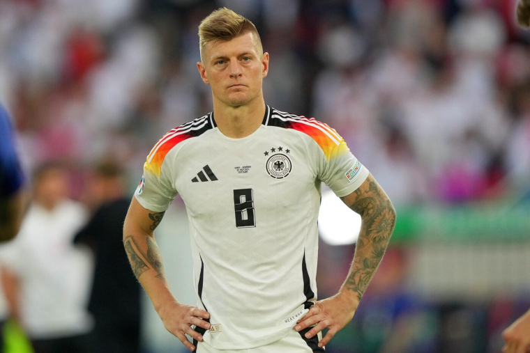 Toni Kroos est sorti de sa retraite pour jouer avec son frère