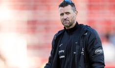 Un Norvégien s'installe sur le banc des Verts