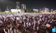 Réforme judiciaire contestée en Israël : vague de protestations, Benjamin Netanyahu minimise