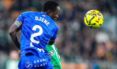 Pourquoi Djené n'aurait pas dû jouer face au Séville FC