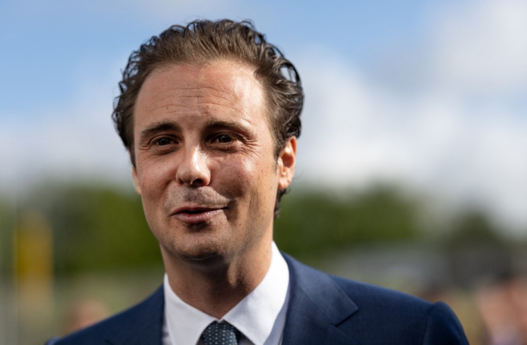 Cyrille Bolloré, PDG du groupe, à Ergue-Gaberic, le 17 mai 2024. ( AFP / FRED TANNEAU )