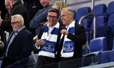 Andy Burnham défend Manchester City