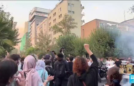 Iran : trois mois après la mort de Mahsa Amini, la contestation ne faiblit pas malgré la répression