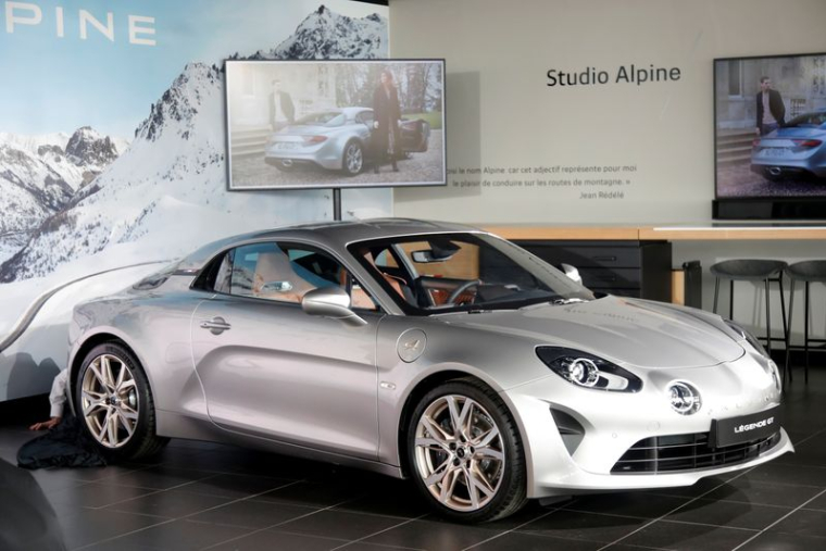 UNE NOUVELLE ALPINE GT POUR SÉDUIRE UNE CLIENTÈLE CHIC EN EUROPE