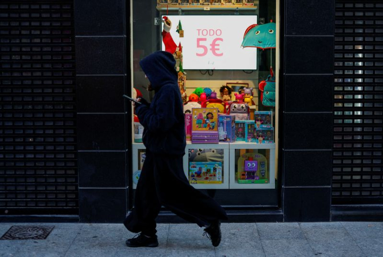 Une rue commerçante en Espagne