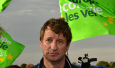 Yannick Jadot à Sainte-Soline, le 29 octobre 2022. ( AFP / PASCAL LACHENAUD )