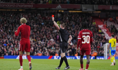 Arne Slot mécontent de la célébration d'Hugo Ekitike