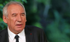 Le Premier ministre français François Bayrou s'exprime lors d'une conférence de presse à l'Hôtel de Matignon à Paris le 24 juin 2025 ( AFP / Alain JOCARD )