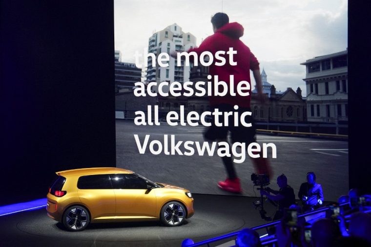 Un modèle d'ID. EVERY1 à Düsseldorf, en Allemagne, le 5 mars 2025. ( AFP / PAU BARRENA )