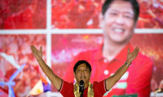 MARCOS JR REMPORTE LARGEMENT LA PRÉSIDENTIELLE AUX PHILIPPINES