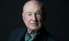 Le sociologue et philosophe français Edgar Morin, le 8 mars 2022 à Paris  ( AFP / JOEL SAGET )