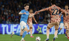 Scott McTominay fait plus fort que Denis Law