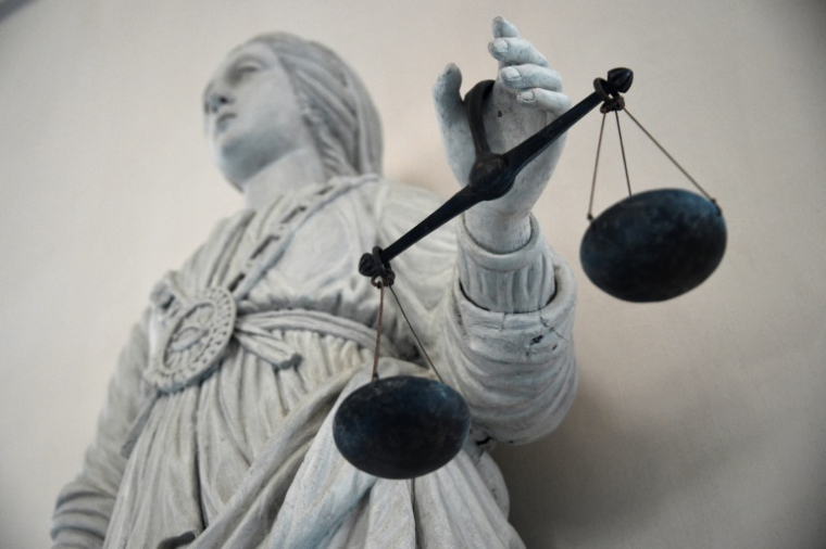 Luc Onfray, ex-braqueur déjà condamné pour un assassinat sordide, a été acquitté mercredi par la cour d'assises des Alpes-Maritimes qui a estimé qu'il n'avait pas tué son père il y a près de 30 ans ( AFP / Damien MEYER )