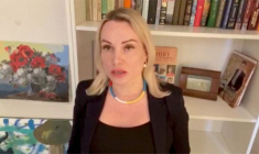 LA FRANCE VA OFFRIR SA PROTECTION À LA JOURNALISTE RUSSE MARINA OVSYANNIKOVA, DIT MACRON