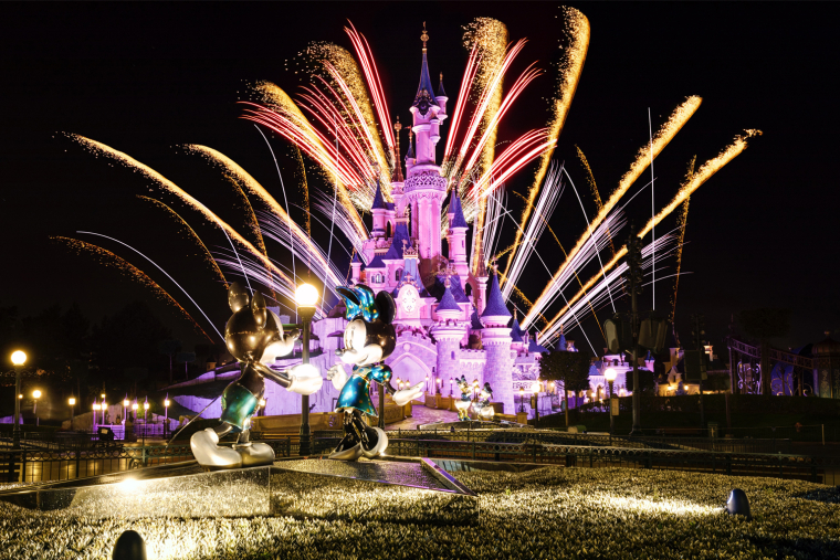 Disneyland Paris fête ses 30 ans. Crédit photo : Adobe Stock