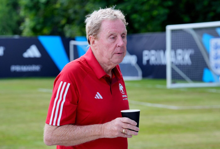 Harry Redknapp accuse Thomas Tuchel d’être un « espion allemand » avant de faire un salut nazi