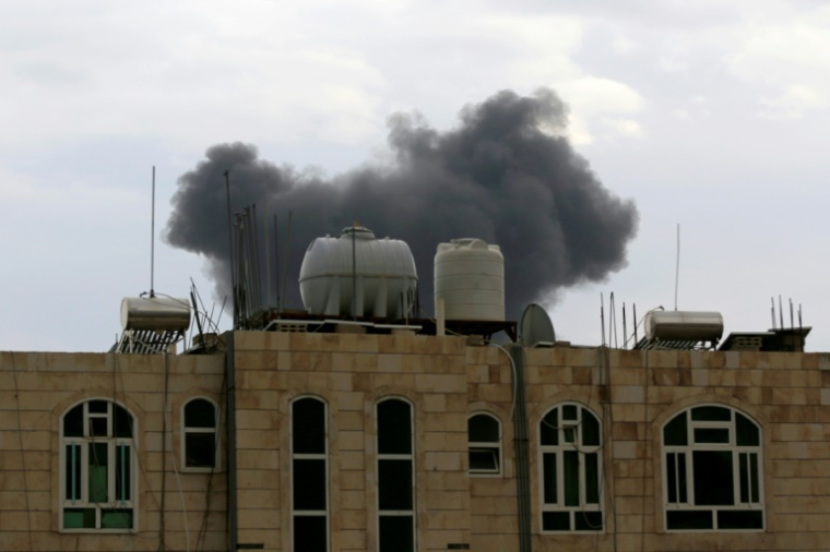 Frappe israélienne sur Sanaa, aux mains des Houthis, le 10 septembre 2025 ( AFP / Mohammed HUWAIS )