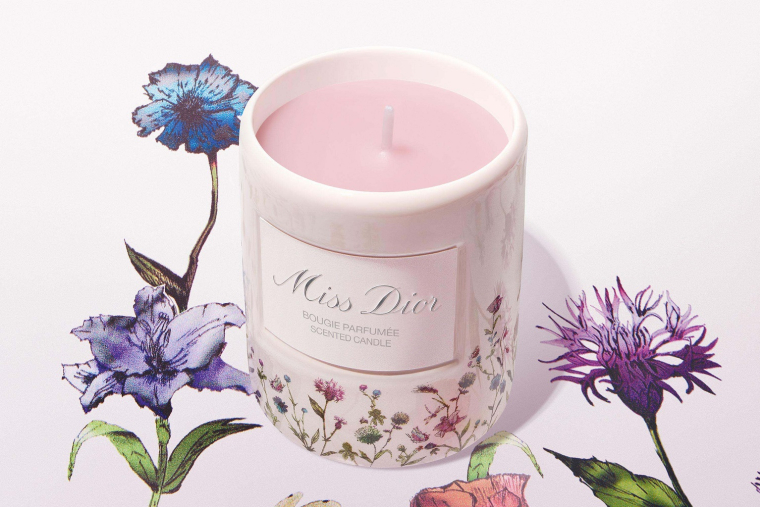 ( crédit photo : Capture d’écran site https://www.dior.com/fr )