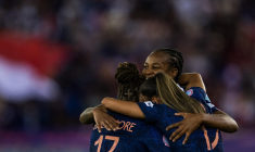 Les Bleues s'offrent les championnes d'Europe en titre pour leur entrée en lice