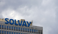 Le logo de Solvay à Bruxelles
