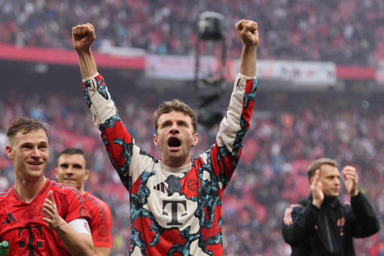 Thomas Müller rejoint Ryan Giggs et Toni Kroos