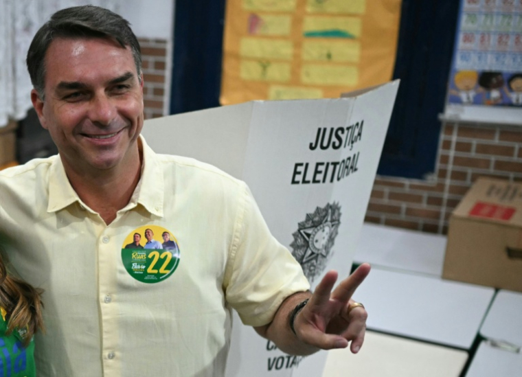 Flavio Bolsonaro le 4 octobre 2026, à Rio de Janeiro, au Brésil ( AFP / MAURO PIMENTEL )