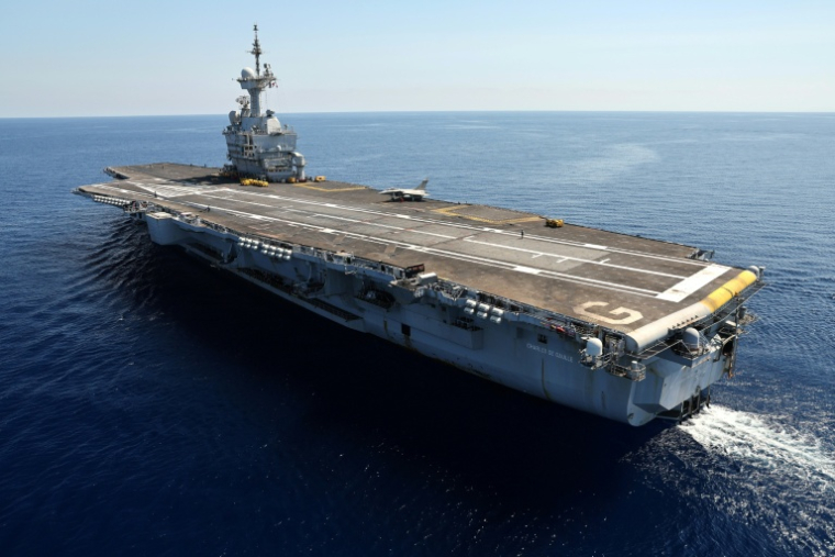 Le porte-avions Charles-de-Gaulle à quelques heures de son retour à Toulon ( AFP / Pascal POCHARD-CASABIANCA )