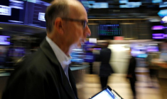 LES CRAINTES SUR LES TAUX PÈSENT DE NOUVEAU SUR LES ACTIONS