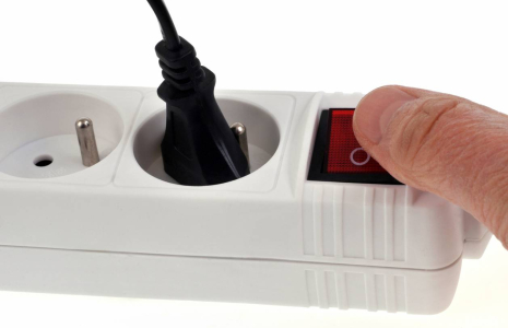 Inflation / 5 astuces pour réduire sa consommation énergétique -iStock-Richard Villalonundefined