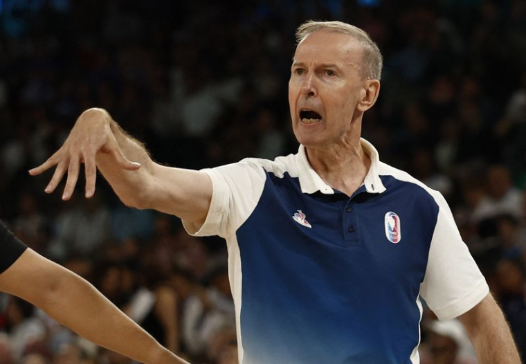 Vincent Collet, sélectionneur de l'équipe de France masculine de basket-ball
