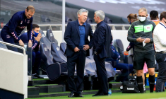 Carlo Ancelotti encense José Mourinho