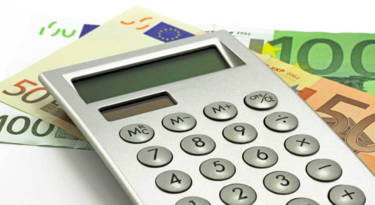 Si vous êtes en mesure d'épargner régulièrement et pour le long terme, la Bourse peut être faite pour vous. (© Fotolia)