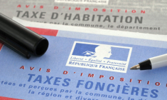 La taxe foncière va flamber en 2022 ( Crédits: © Richard Villalon - stock.adobe.com)