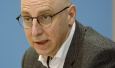 Sinan Selen, président du renseignement intérieur allemand, le 18 septembre 2025, à Berlin ( AFP / ODD ANDERSEN )