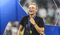 La mère d'Elias, adolescent tué à la sortie de son entraînement en janvier, a tenu le coup grâce à Luis Enrique