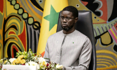 Le président sénégalais Bassirou Diomaye Faye à Dakar le 16 octobre 2025 ( AFP / PATRICK MEINHARDT )