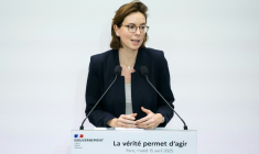 La ministre des Comptes publics Amélie de Montchalin s'exprime le 15 avril 2025 à Paris lors d'une conférence organisée par le Premier ministre sur les finances publiques  ( AFP / Alain JOCARD )