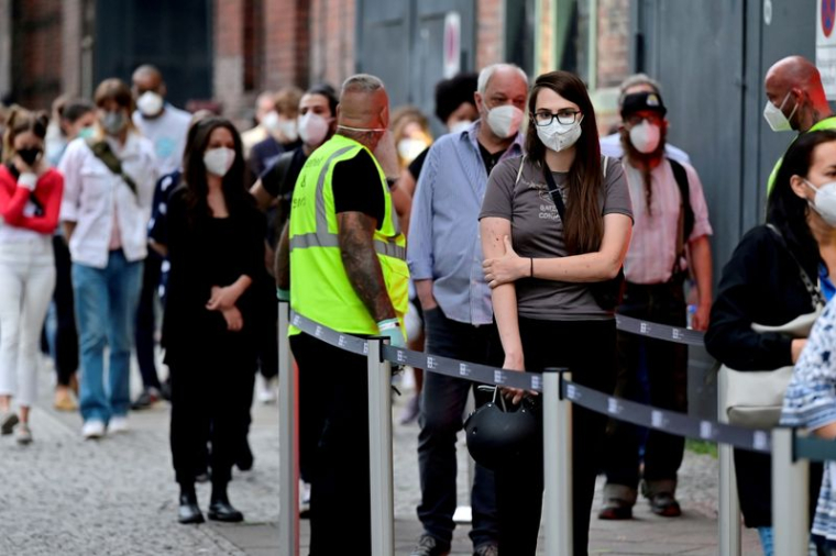 ALLEMAGNE: REBOND DES CAS DE COVID-19, LES LÄNDER DISCUTENT DE MESURES DE FREINAGE