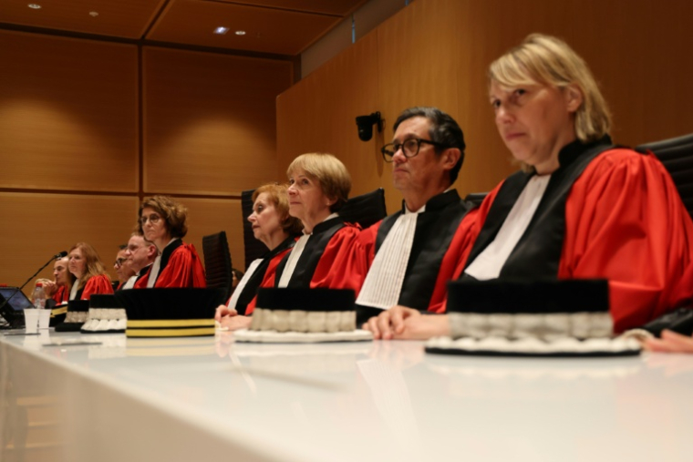 Des magistrats assistent à l'installation du nouveau président du tribunal judiciaire de Paris, le 29 septembre 2025 ( AFP / Ludovic MARIN )