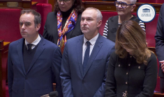Attentat à Sydney: les députés observent une minute de silence