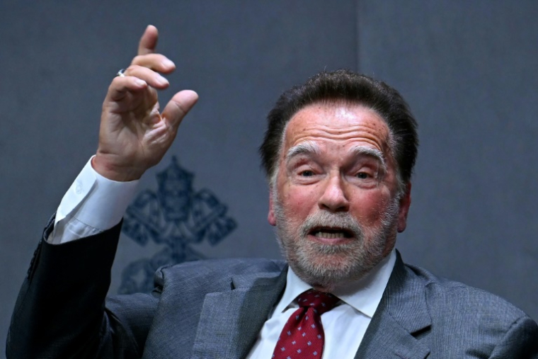 US actor Arnold Schwarzenegger attends a press conference about 'Raising Hope for Climate Justice' in The Vatican on September 30, 2025 ( AFP / Filippo MONTEFORTE )