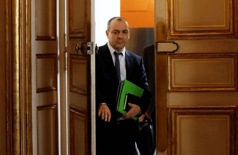 FRANCE: BERGER (CFDT) DÉNONCE LE PLAN SOCIAL "INACCEPTABLE" DE NOKIA
