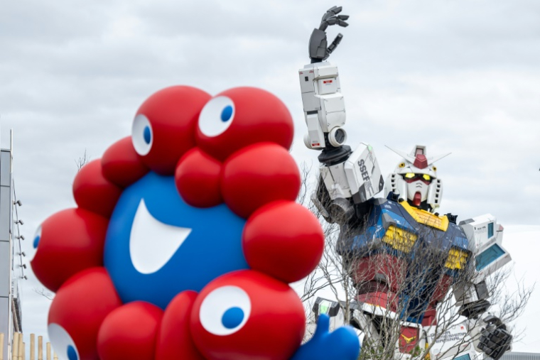 "Myaku-Myaku", la mascotte de l'Exposition universelle 2025 ouverte le 12 avril 2025 à Osaka (Japon) ( AFP / Philip FONG )